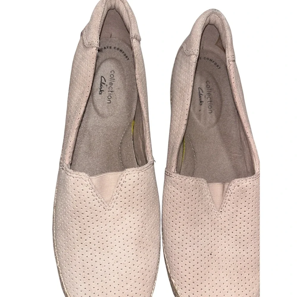 Clarks Collection Women 8.5‎ M Blush Pink Perforated Suede Espadrille Flats